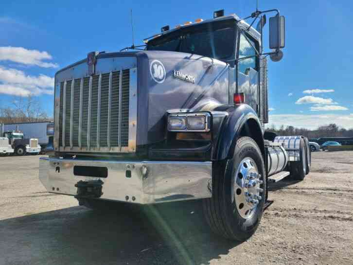 Kenworth T800 Day Cab (2003)