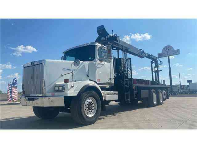 Western Star 4900SA Drywall Crane Truc 256 Miles White Automatic (2004)